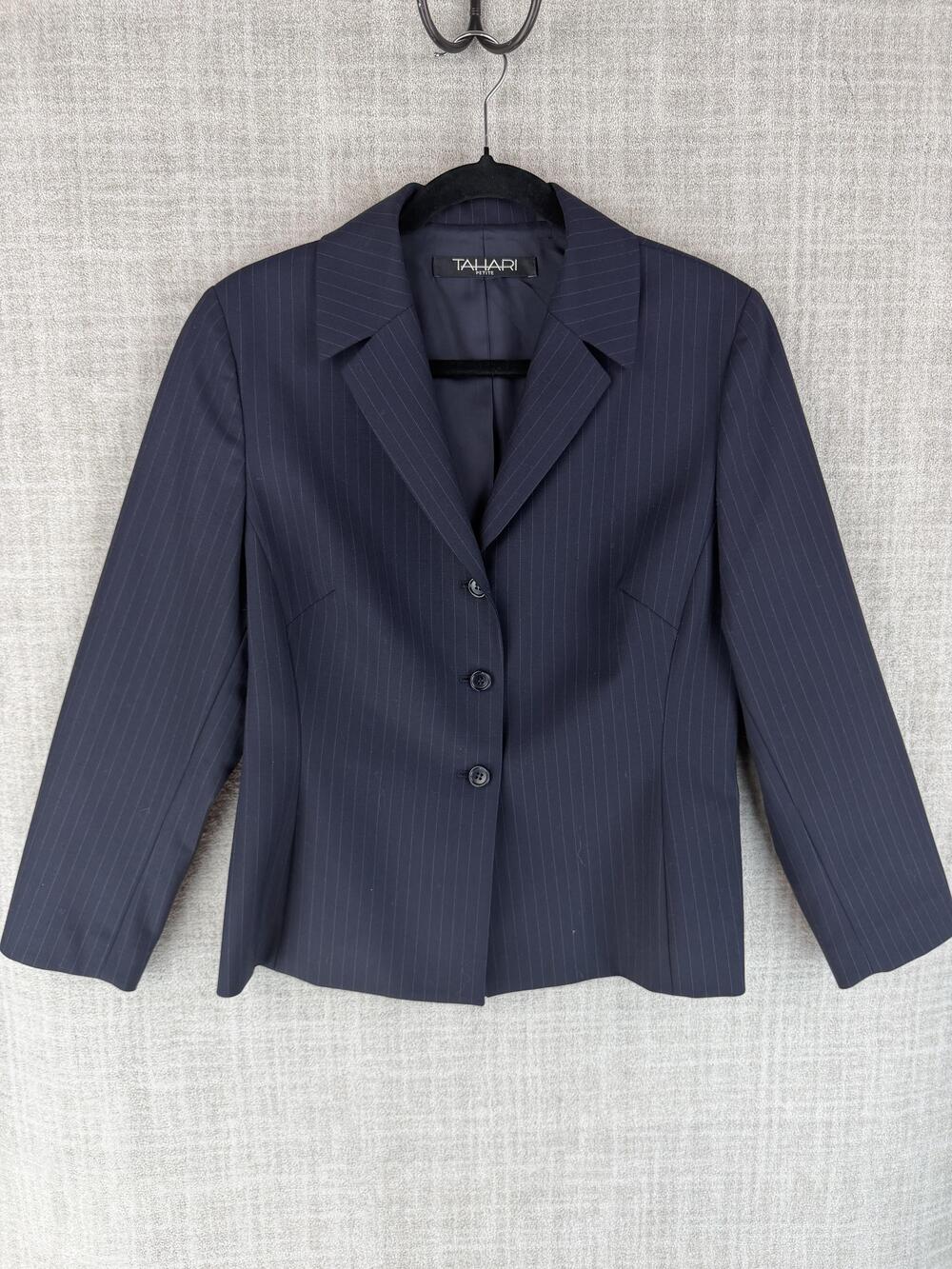 Tahari Blazer Womens 10P Blue Striped Wool Twill Career Business Woman Classy